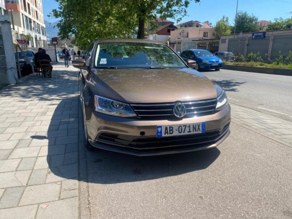 VW Jetta 2.0 TDI 2015