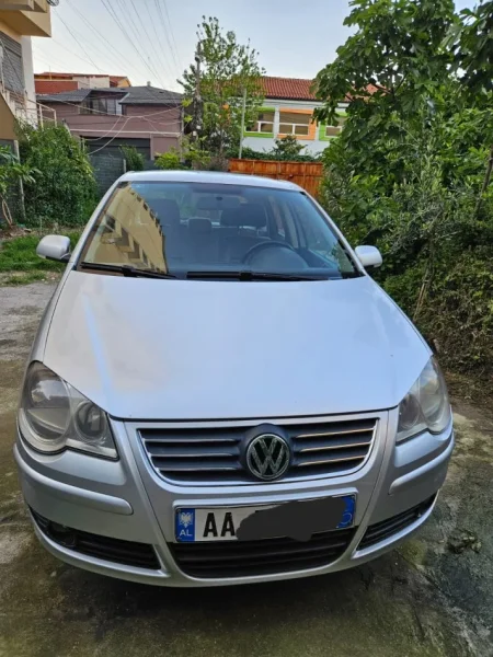 okazion POLO 1.2 , viti 2009 , benzine ~ gaz, shume ekonomike 230.000 km origjinale, me letra per nje vit te paguara.