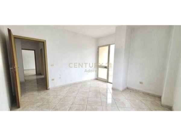 SHESIM APARTAMENT 3+1+2 NE ASTIR.