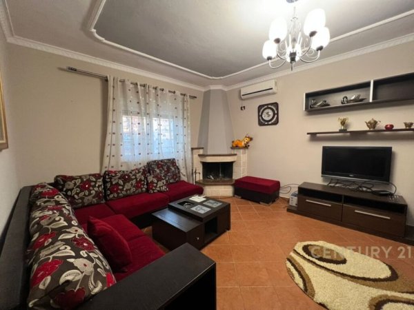 JEPET ME QIRA APARTAMENT 2+1 NE ALI DEM!