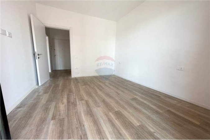 Okazion!!! Apartament ne shitje, 1+1 tek “Arlis Farmacia 10” per 98'000 Euro !