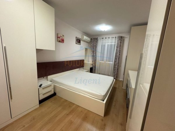 Shitet apartament 2+1+2 Unaza e Re