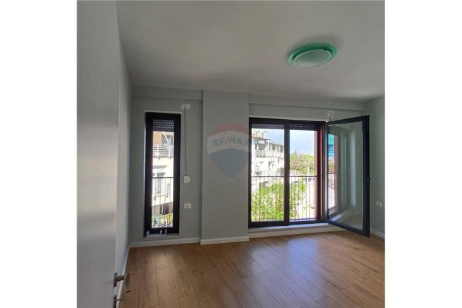 QIRA APARTAMENT 2+1 KOPSHTI BOTANIK!