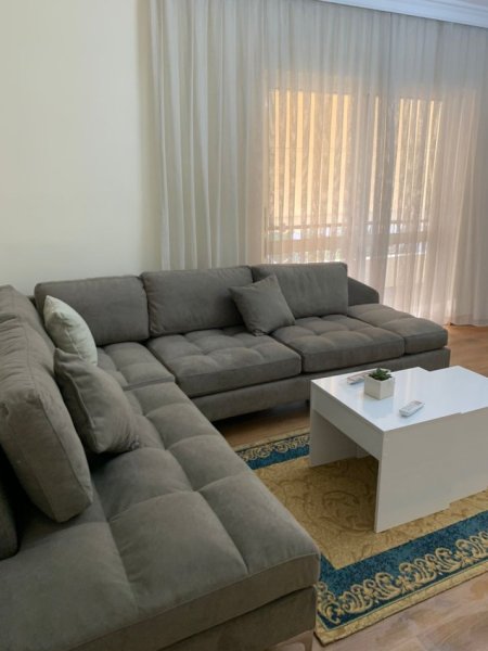 Apartament 2+1 me qera tek Pazari i ri