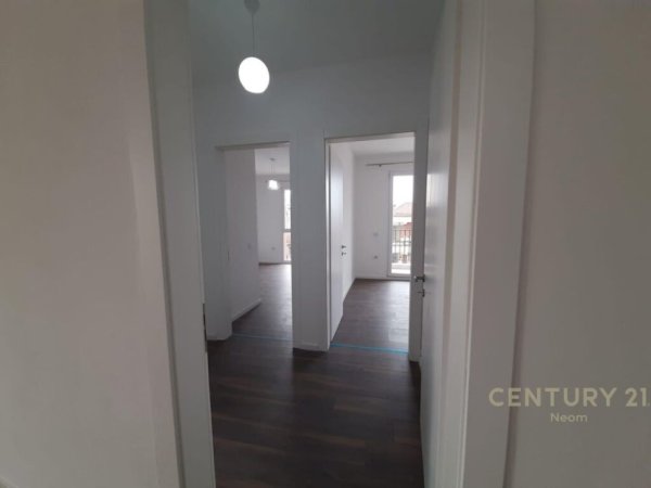 JEPET APARTAMENT 2+1+2 ME QIRA PER ZYRA OSE BANIM