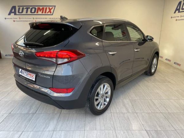 Tirane, shes xhip Hyundai tucson Viti 2016, 14.900 Euro