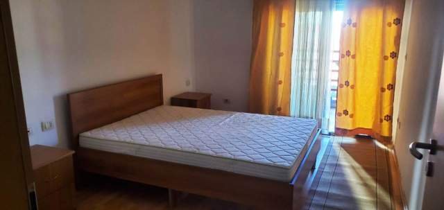 Tirane, jepet me qera apartament 1+1+A+BLK Kati 3, 71 m² 380 Euro
