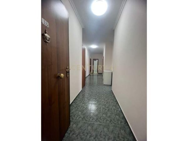Durres, jepet me qera apartament 2+1+2 118 m² 350 Euro (ish rajoni Durres)