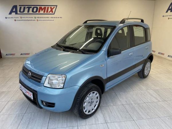 Tirane, shes makine Fiat panda Viti 2005, 3.800 Euro