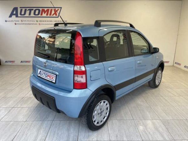 Tirane, shes makine Fiat panda Viti 2005, 3.800 Euro