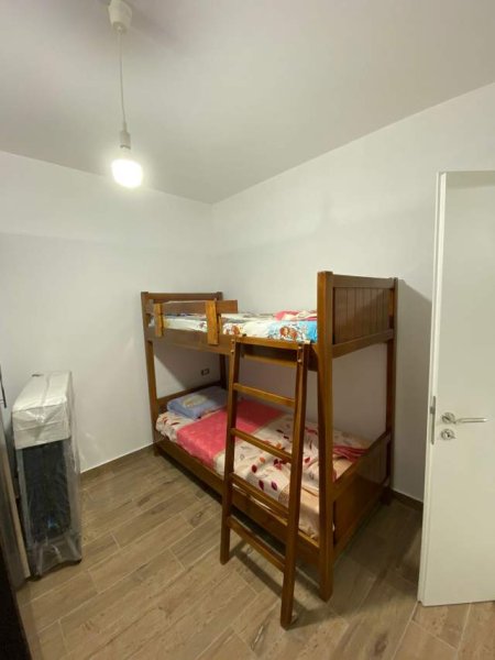 Shengjin, jap me qera apartament ne plazh 2+1+BLK