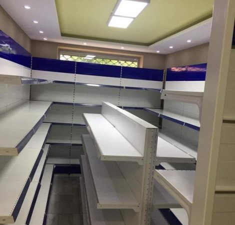 Tirane, jepet me qera dyqan Kati 0, 70 m² 700 Euro (Naim Frashëri)