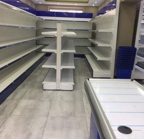 Tirane, jepet me qera dyqan Kati 0, 70 m² 700 Euro (Naim Frashëri)