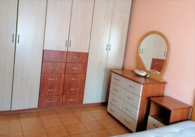 Tirane, jepet me qera apartament Kati 2, 57 m² 30.000 Leke