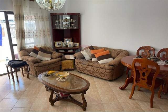Tirane, jepet me qera apartament 2+1+BLK Kati 6, 82 m² 350 Euro (Myslym Shyri)