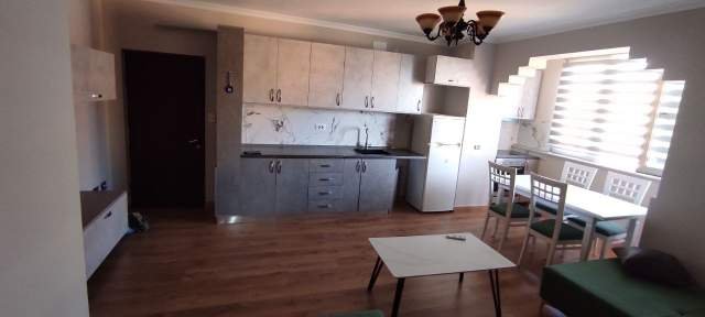 Tirane, jepet me qera apartament 2+1+BLK Kati 8, 80 m² 499 Euro (Grigor Gjirokastriti)