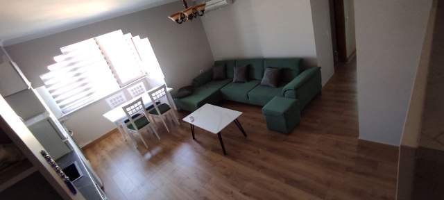 Tirane, jepet me qera apartament 2+1+BLK Kati 8, 80 m² 499 Euro (Grigor Gjirokastriti)