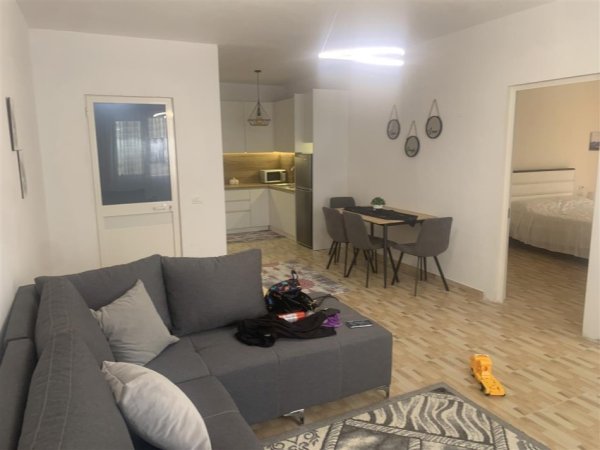 Apartament Me Qera 2+1 Ne Fresk (ID B220795) Tirane