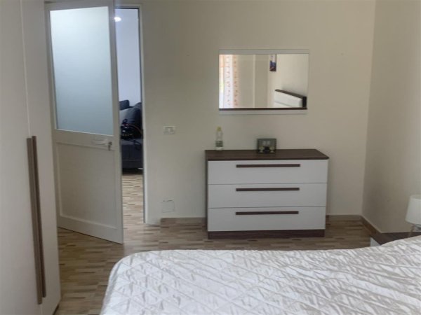 Apartament Me Qera 2+1 Ne Fresk (ID B220795) Tirane