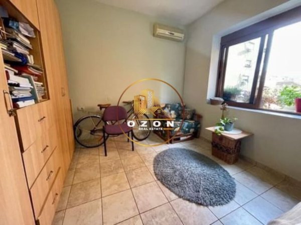 Apartament 3+1 me Qira, i Përshtatshëm për Biznes tek 21 Dhjetori!