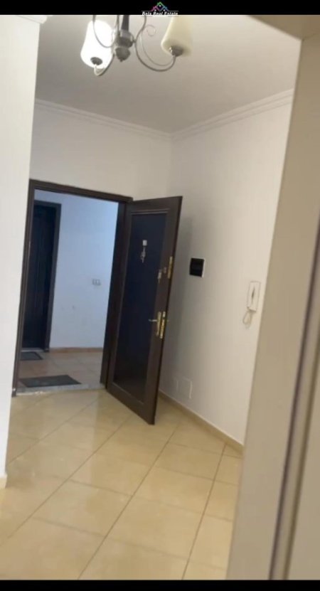 Apartament Me Qera 2+1 Ne Fresk (ID B220796) Tirane