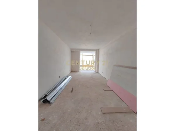 SHITET APARTAMENT 2+1 TE REZIDENCA "MINE PEZA"!!!