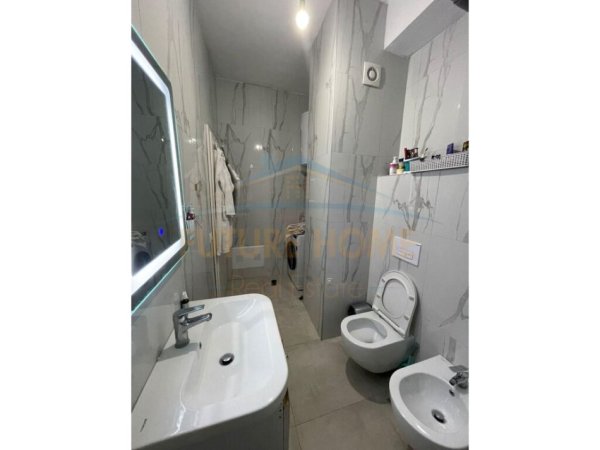 Qira, Apartament 2+1, Kompleksi Mangalem