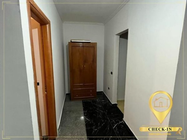 Tirane, jepet me qera apartament 1+1+Ballkon, , 70 m2 400 € (Xhon Kenedi)