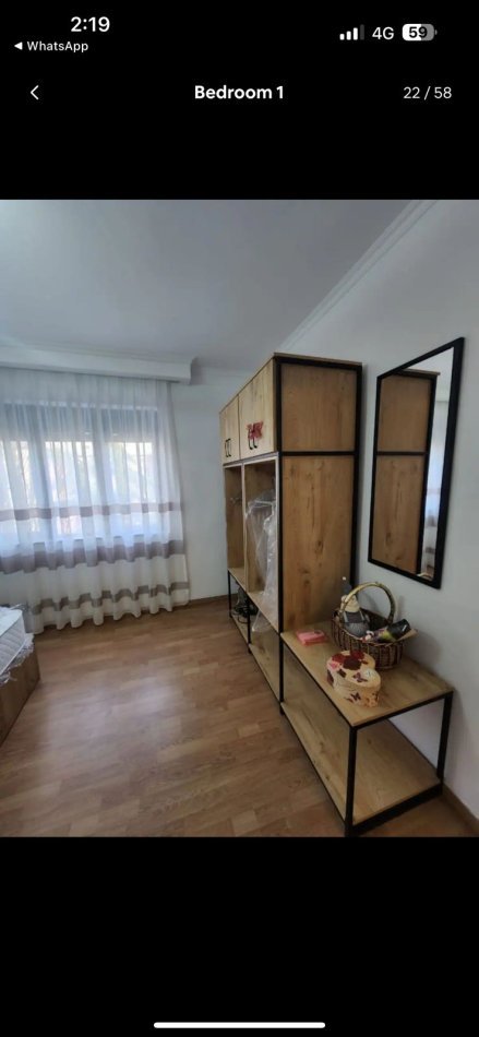 Tirane, jepet me qera apartament 2+1+Ballkon, Kati 4, 80 m2 600 € 