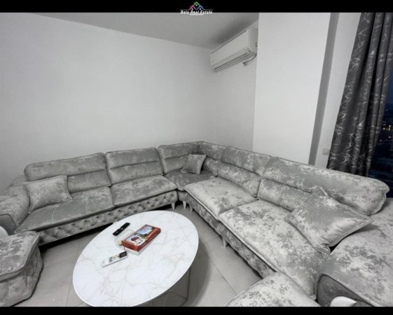 Tirane, jepet me qera apartament 2+1, Kati 7, 112 m2 350 € (kamez)