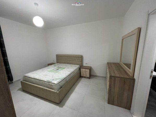 Tirane, jepet me qera apartament 2+1, Kati 7, 112 m2 350 € (kamez)