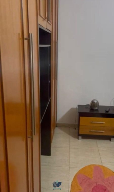 Tirane, jepet me qera apartament 1+1, Kati 2, 60 m2 350 € (Jepet Me Qera Apartament 1+1 Tek QSUT [ID PE037])