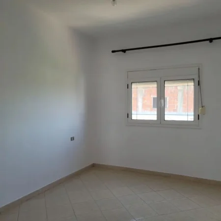 Tirane, shes Vile 3 Katshe, , 285 m2