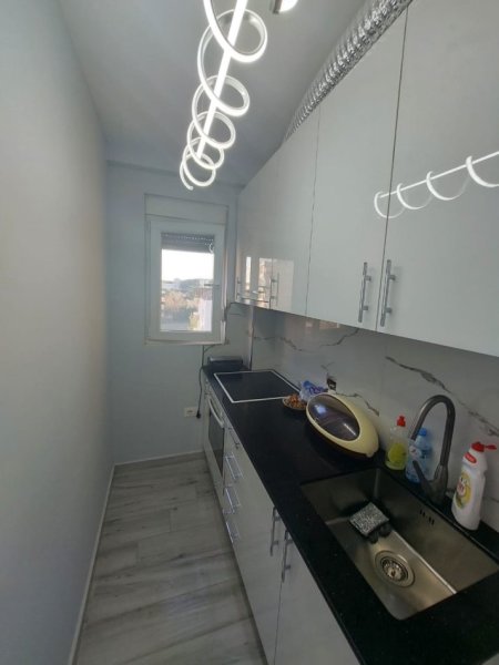 Durres, shitet apartament 2+1+Ballkon, Kati 3 banim, 78 m2 100,000 € (PLAZHI GOLEMIT)