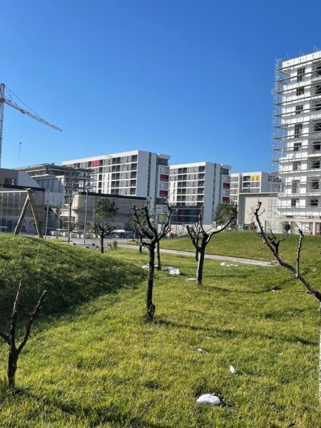 Tirane, shitet apartament 2+1, Kati 9, 85 m2 82,500 € (Ujivers city)