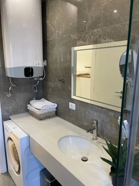 Durres Gjiri Lalezit | Hamallaj, shes apartament 2+1+Ballkon, Kati 2, 104 m2 320,000 € San Pietro Resort