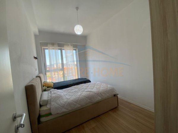 Tirane, jepet me qera apartament 2+1+Ballkon, Kati 5, 90 m2 550 € (Rruga jordan misja)