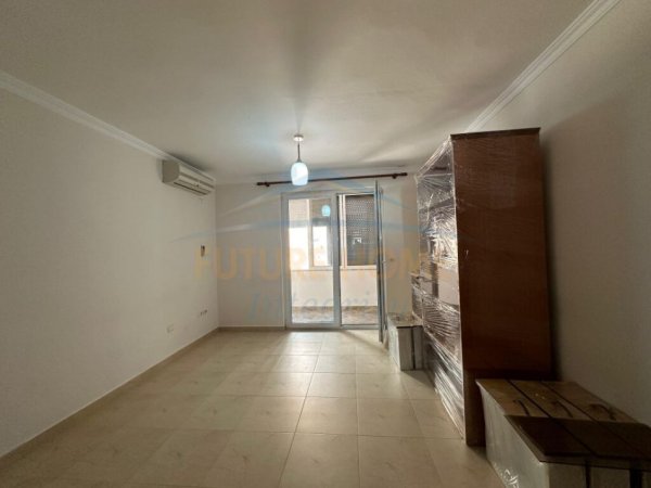 Tirane, shitet apartament 2+1, Kati 5, 71 m2 135,300 € (rruga e elbasanit)