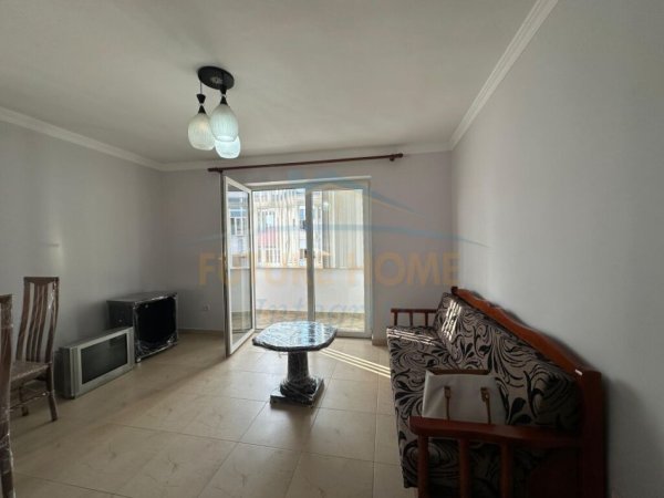 Tirane, shitet apartament 2+1, Kati 5, 71 m2 135,300 € (rruga e elbasanit)