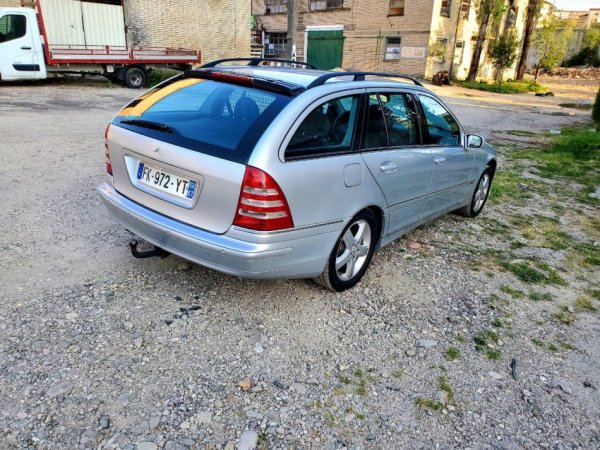 Tirane, shes makine | veture MERCEDES Nafte gri metalizato automatik 110 kW (150 PS) 210353