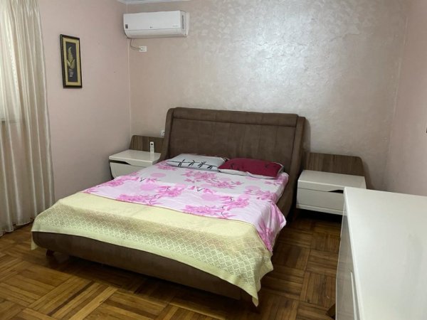 Tirane, shitet apartament 2+1+Ballkon, Kati 5, 73 m2 140,000 € (Muhamet Gjollesha)