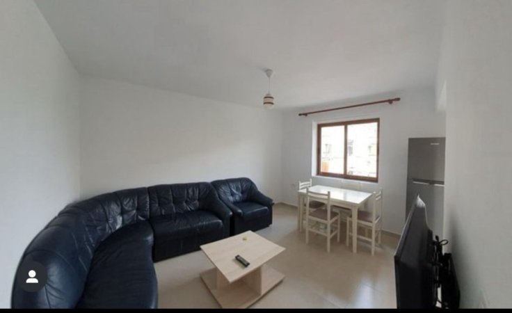 Tirane, shitet apartament 2+1+Ballkon, Kati 4, 110,000 €