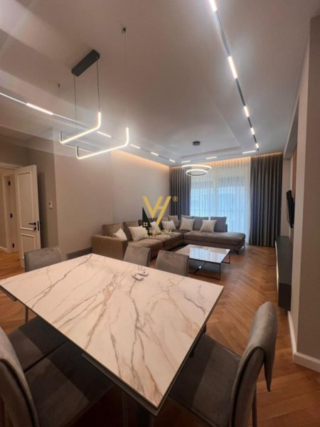 Tirane, shitet apartament 3+1+Ballkon, Kati 5, 155 m2 550,000 € (RRUGA E KOSOVAREVE)