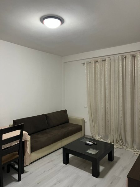 Shqiperi, jepet me qera apartament 1+1, , 66 m2 350 € (rruga sokrat miho)