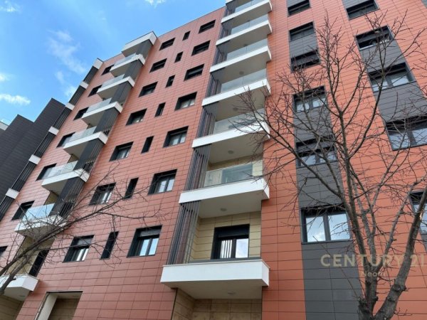 APARTAMENT MODERN 2+1+2 + PARKIME +DEPO ME QERA TE KODRA E DIELLIT.Neom89551