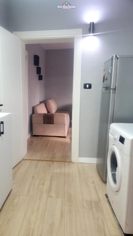 Tirane, jepet me qera apartament 1+1+Ballkon, Kati 4, 55 m2 400 € (21 dhjetori)