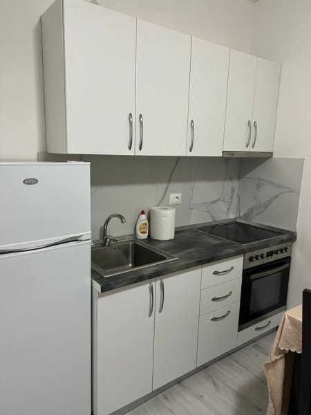 Tirane, jepet me qera apartament 1+1, Kati 2, 60 m2 350 € (Teodor kekeo Astir)