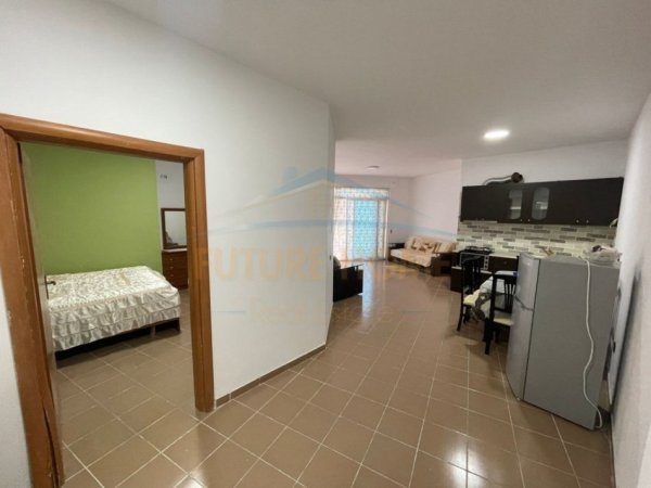 Durres, shitet apartament 1+1+Aneks+Ballkon, Kati 9, 90 m2 90,000 € (SHkembi Kavajes)