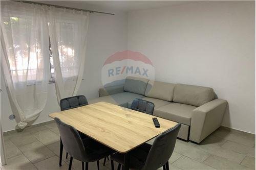 Tirane, jepet me qera apartament 1+1, , 62 m2 350 € (ALI RIZA KOLONJA - Fusha e Aviacionit, Shqipëri)