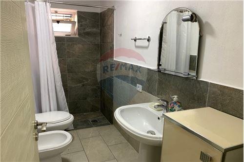 Tirane, jepet me qera apartament 1+1, , 62 m2 350 € (ALI RIZA KOLONJA - Fusha e Aviacionit, Shqipëri)